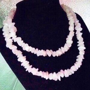 PRETTY IN PINK ROSE QUARTZ NUGGETS 30" L. NECKLACE 30